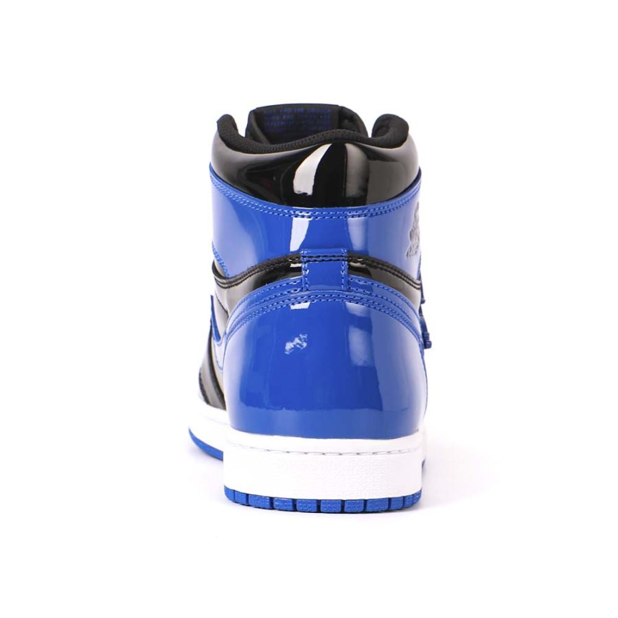 AIR JORDAN 1 RETRO HIGH ROYAL BLUE - Image 7