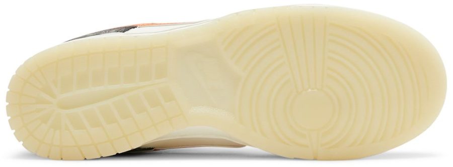 Dunk Low Premium 'Halloween' 2021 - Image 4