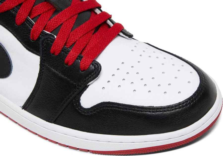 Air Jordan 1 Retro Low OG 'Black Toe' 2023 - Image 10