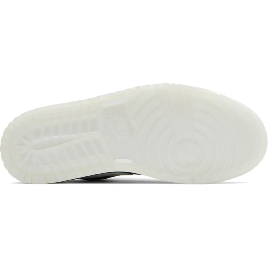 Air Jordan 1 Low SE 'Diamond' - Image 4
