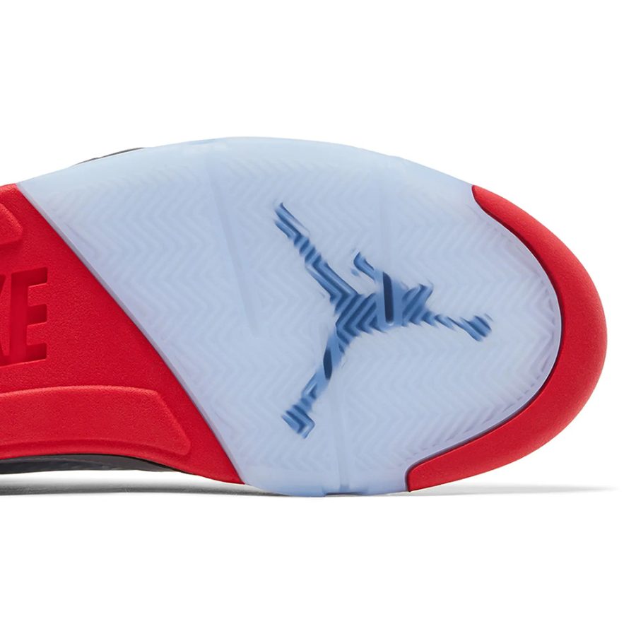 Air Jordan 5 Retro 'Fire Red' 2025 - Image 5