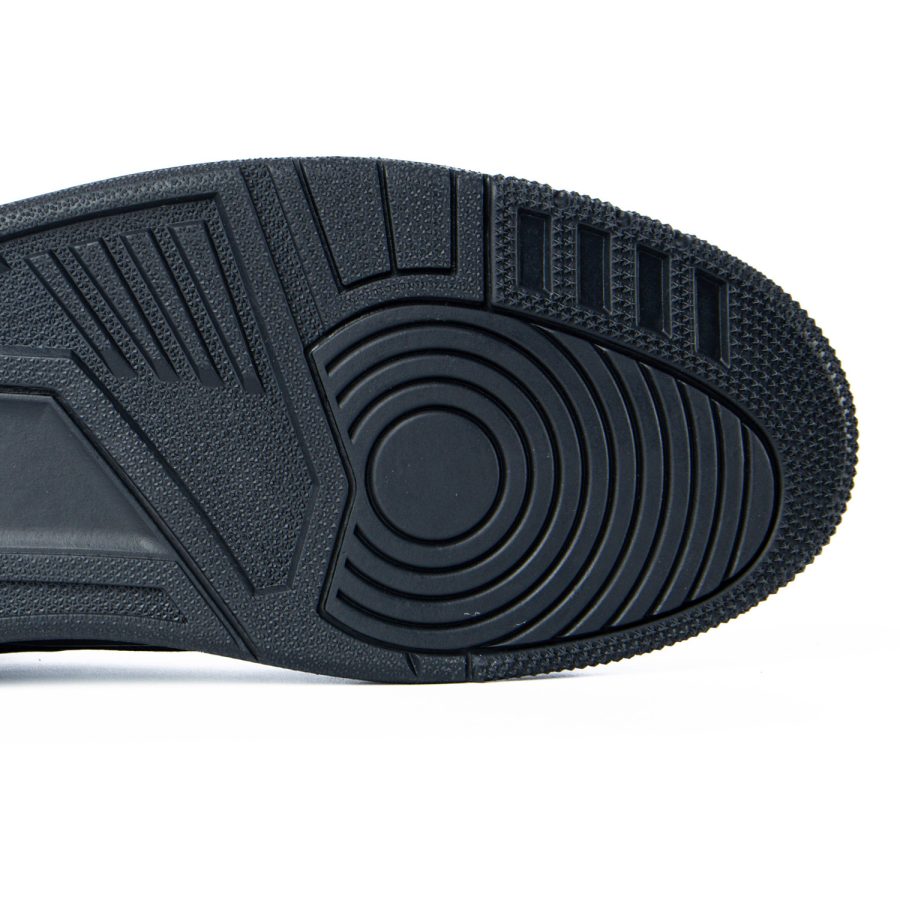 Air Jordan 3 Retro 'Black Cat' 2025 - Image 6