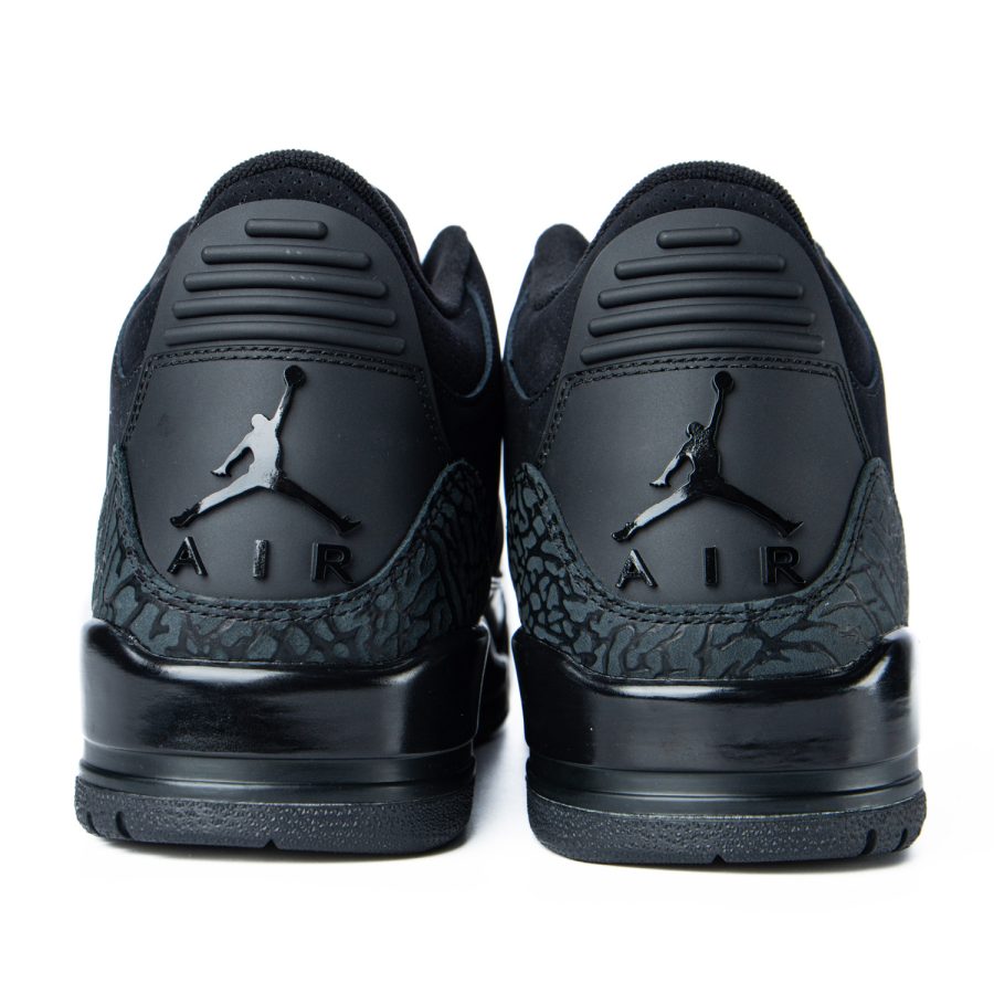 Air Jordan 3 Retro 'Black Cat' 2025 - Image 7
