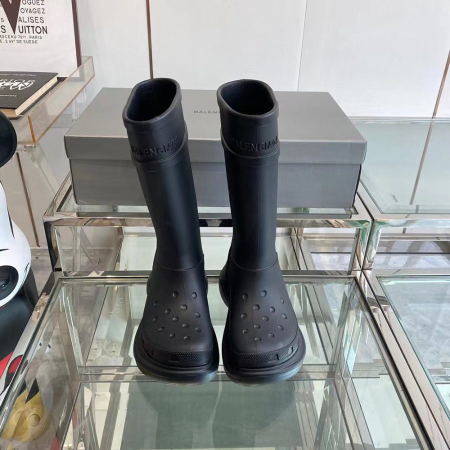 Crocs x Balenciaga Clog Boot 2.0 'Black' - Image 2