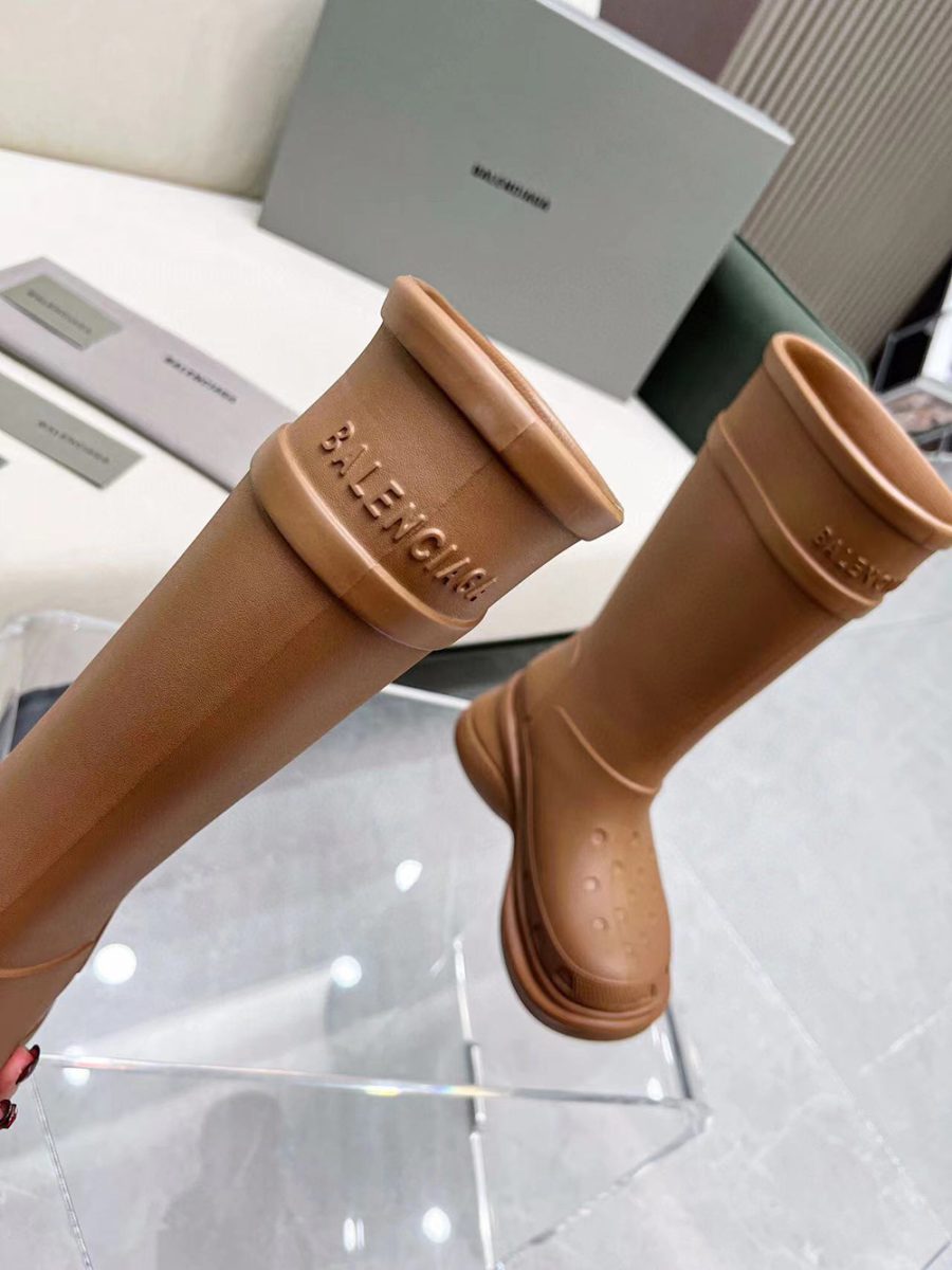 Balenciaga X Crocs Boots Brown Rubber - Image 6