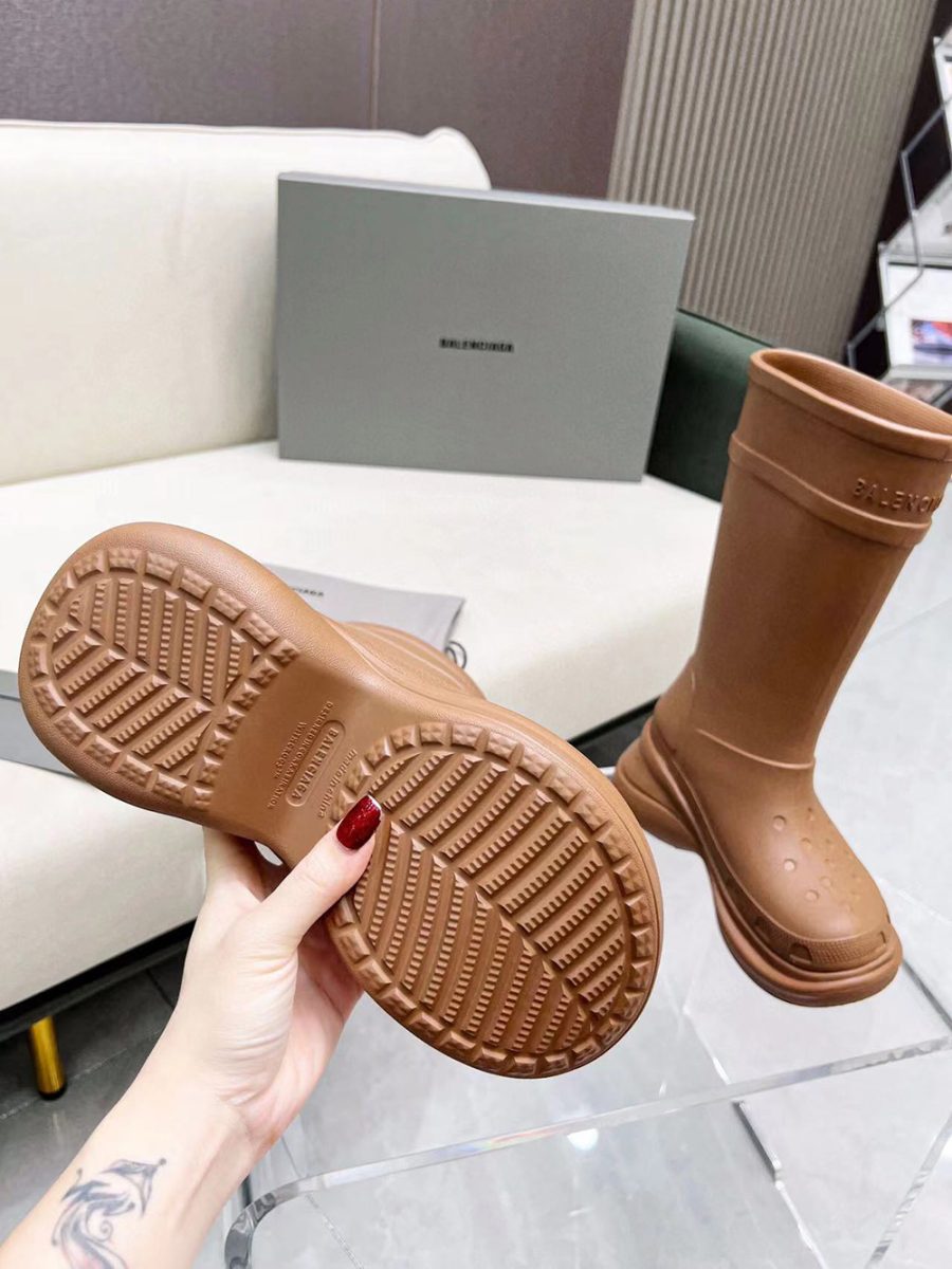 Balenciaga X Crocs Boots Brown Rubber - Image 8