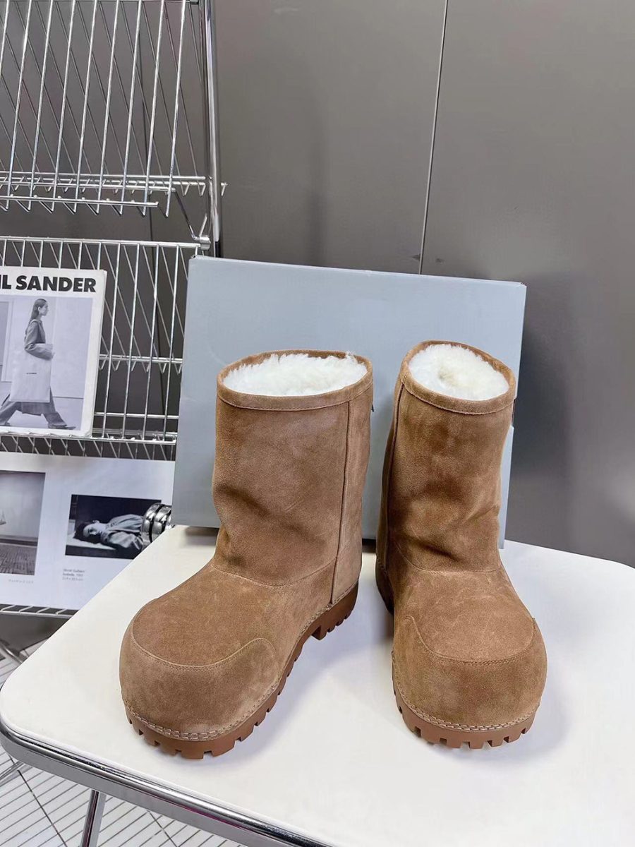Balenciaga Alaska Fur Boots "Brown" - Image 4