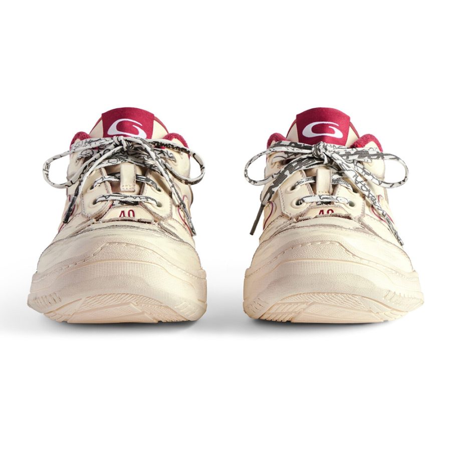 Balenciaga Hamptons Worn-out Sneaker - Image 4