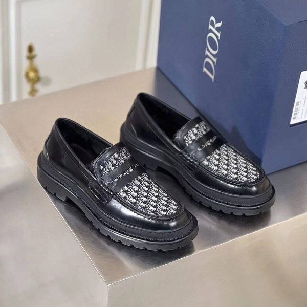 Dior Explorer Loafer