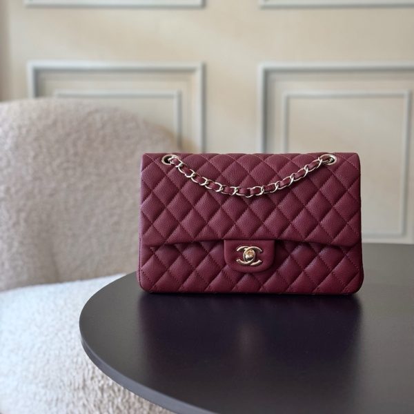 Chanel Classic Flap Bags A01112 15.5*25.5*6.5cm