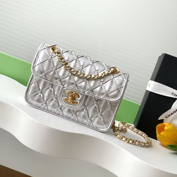 Chanel Mini Flap Bags AS4797 13*19*5.5cm