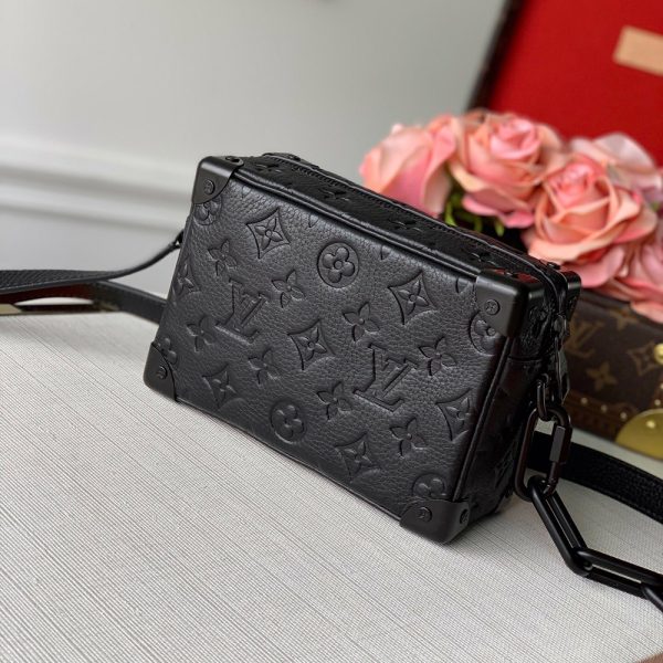 Louis Vuitton Bags N55702 18*13*8cm