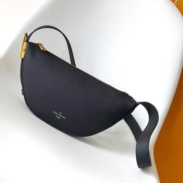 Louis Vuitton Low Key Bumbags M11429 28*13*5.5cm