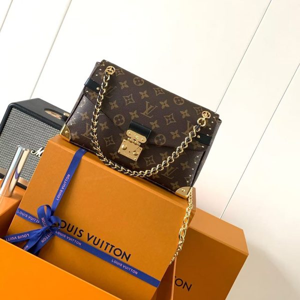 Louis Vuitton Trunkie Bags M14526 16*8*27cm