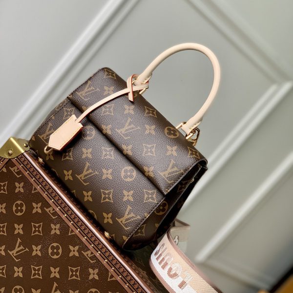 Louis Vuitton Cluny mini Bags M46055 20*16*7.5cm