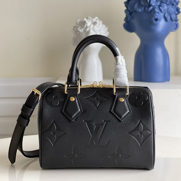 Louis Vuitton Bags M58953 20.5*13.5*12cm