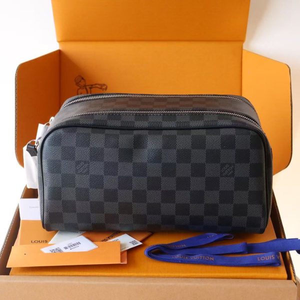 Louis Vuitton Dopp Kit Toilet Pouch N40127 28*15*16.5cm