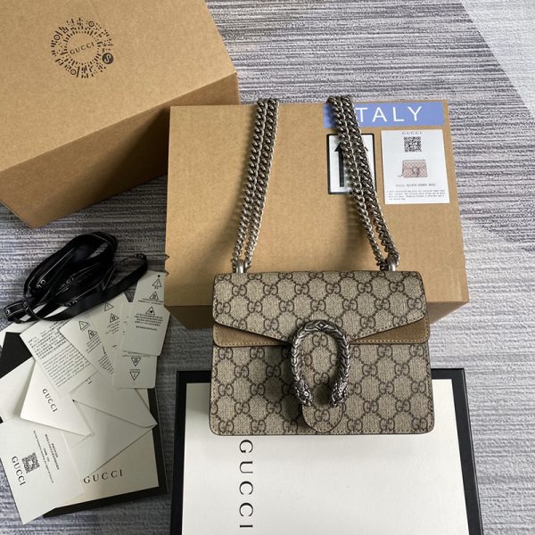 Gucci Bags 421970 20*15.5*5cm