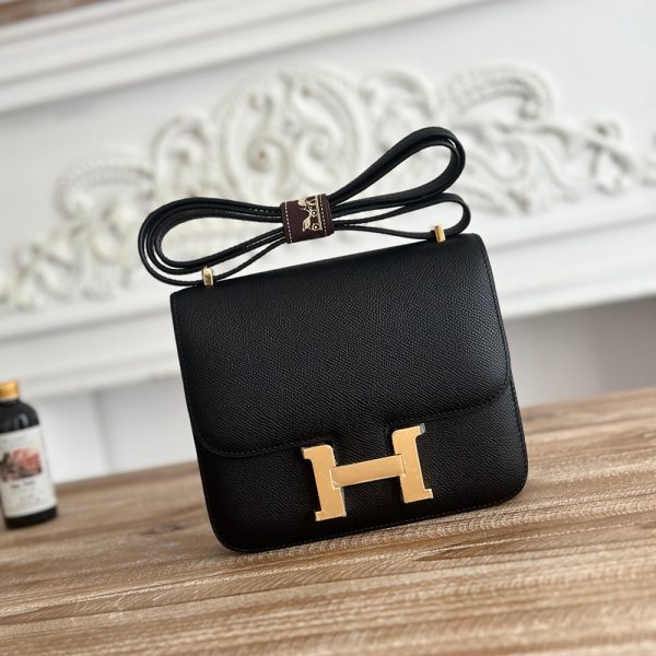 Hermes Constance 19 Noir Black Shoulder Bags H083905 19cm